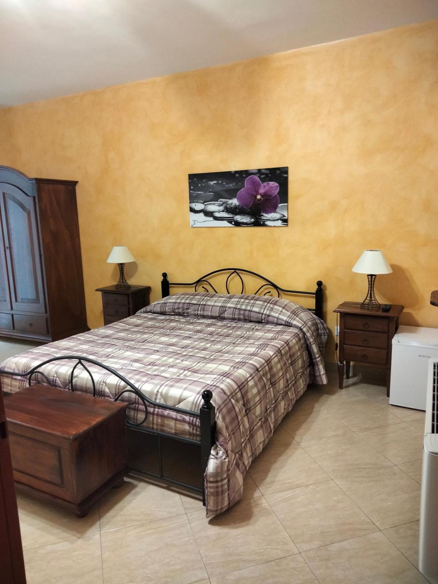 The & - Parcheggia Gratis Sotto Casa Ed Entra - 3*